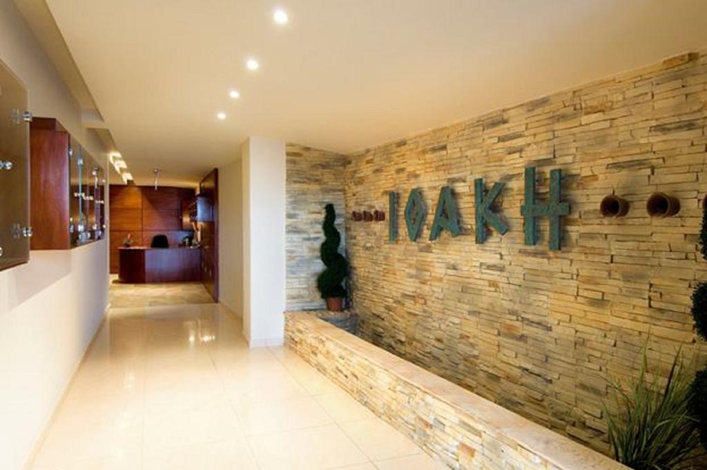 Апартаменты Ithaki Phinikoudes 307